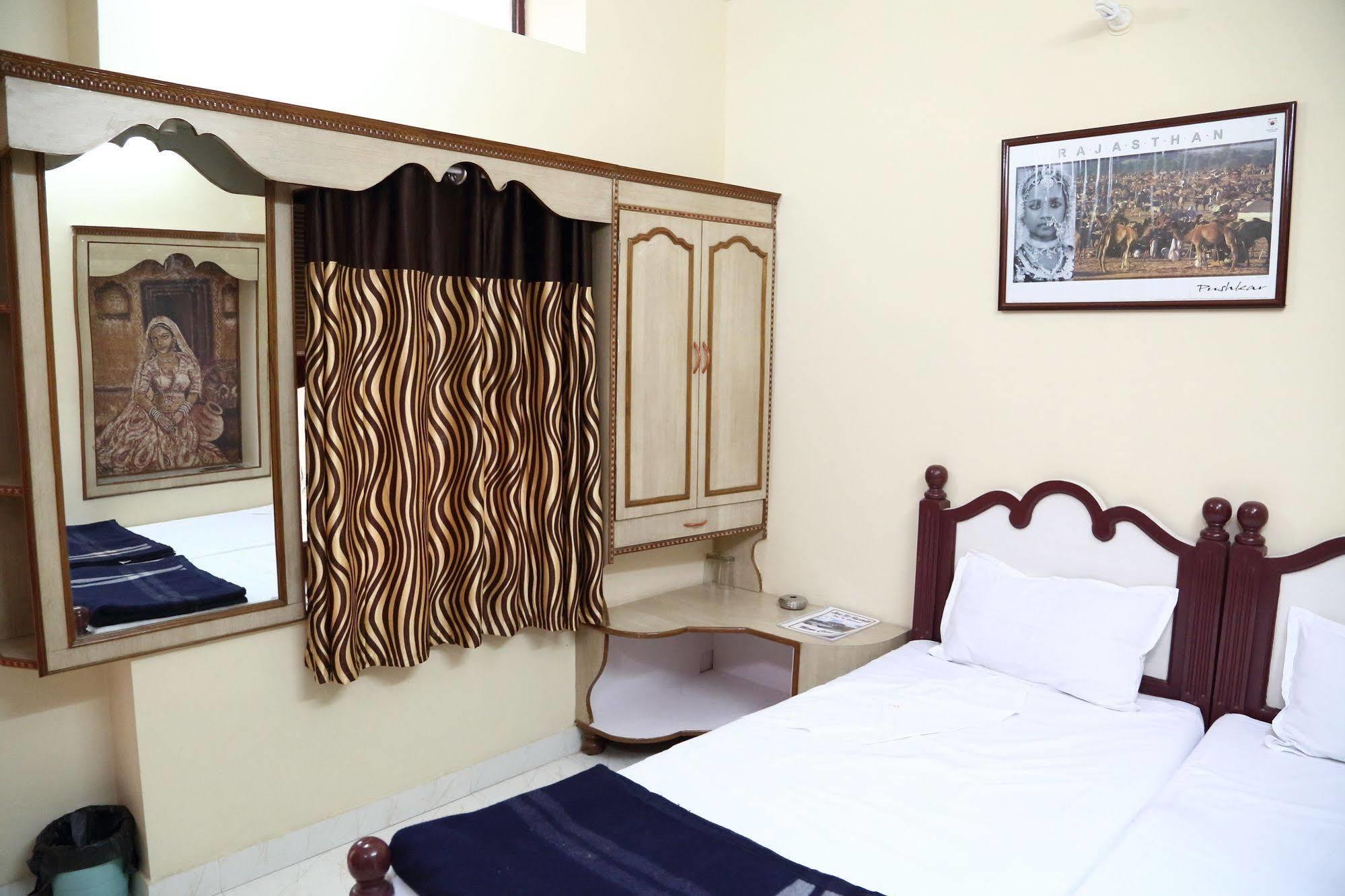 Jee Ri Haveli Hotel Jodhpur  Exterior photo